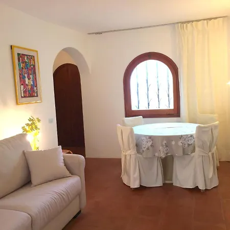 Sea & Costa Smeralda 아파트 *